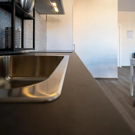 Apartment 11Avc